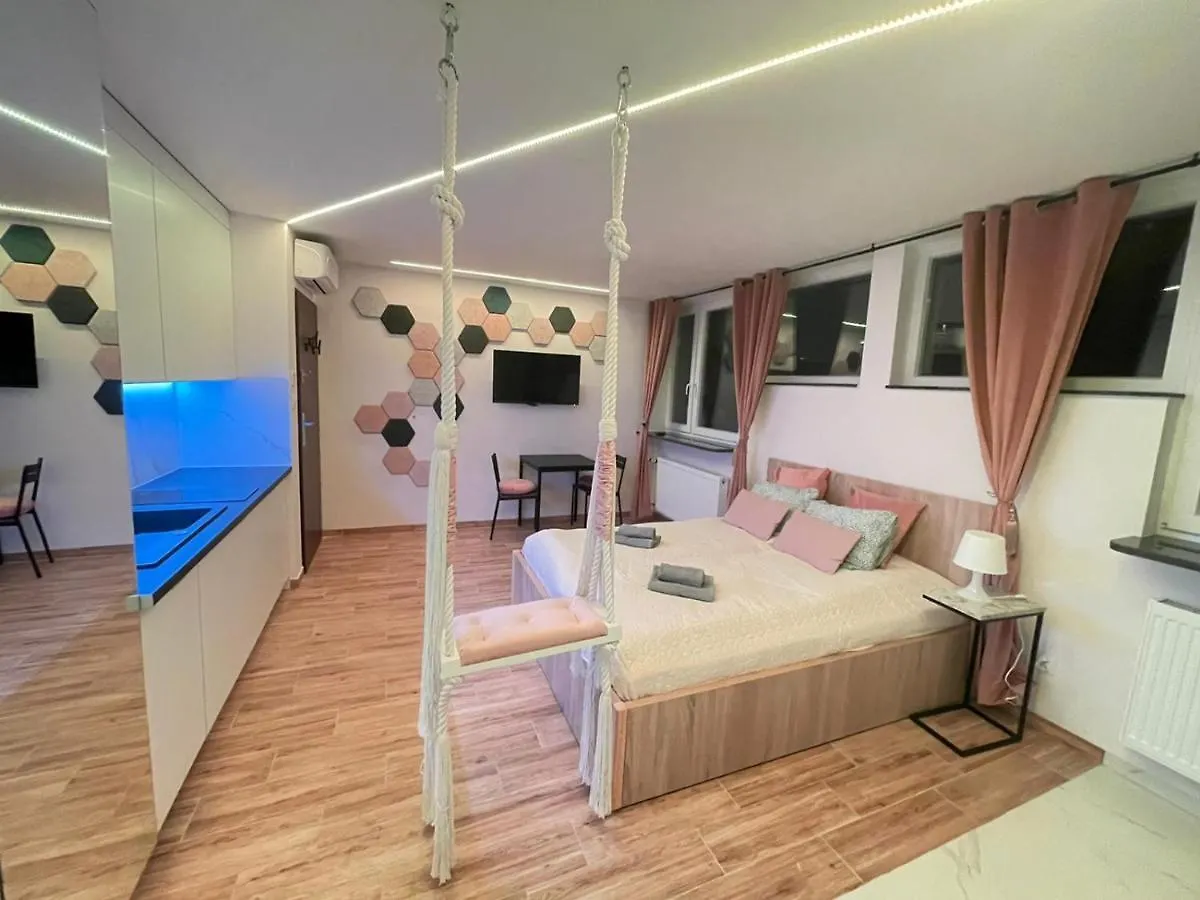 Yourapart Jacuzzi Przy Zamku Krolewskim Βαρσοβία Διαμέρισμα